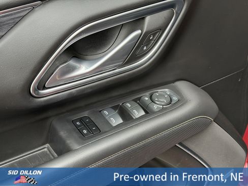 Certified 2024 GMC Yukon SLT w/ SLT Premium Package image 18