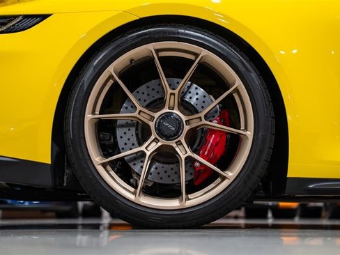 Used 2022 Porsche 911 GT3 RWD image 41