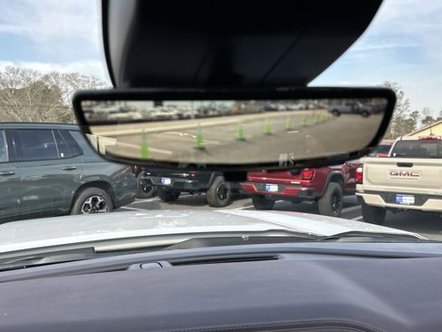 Certified 2023 GMC Sierra 1500 Denali w/ Denali Reserve Package image 33