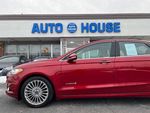 Used 2013 Ford Fusion Titanium w/ Titanium Driver Assist Pkg image 36