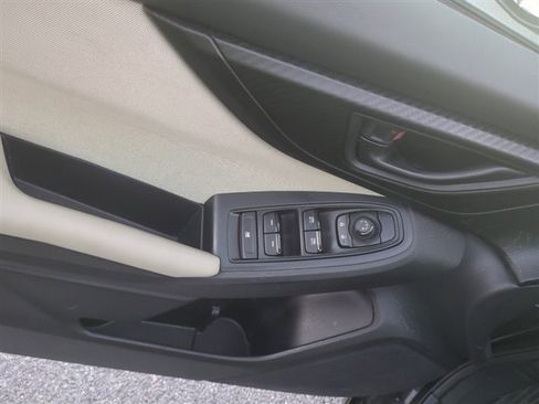 Used 2018 Subaru Impreza 2.0i Premium w/ Eyesight & BSD & Rcta image 14