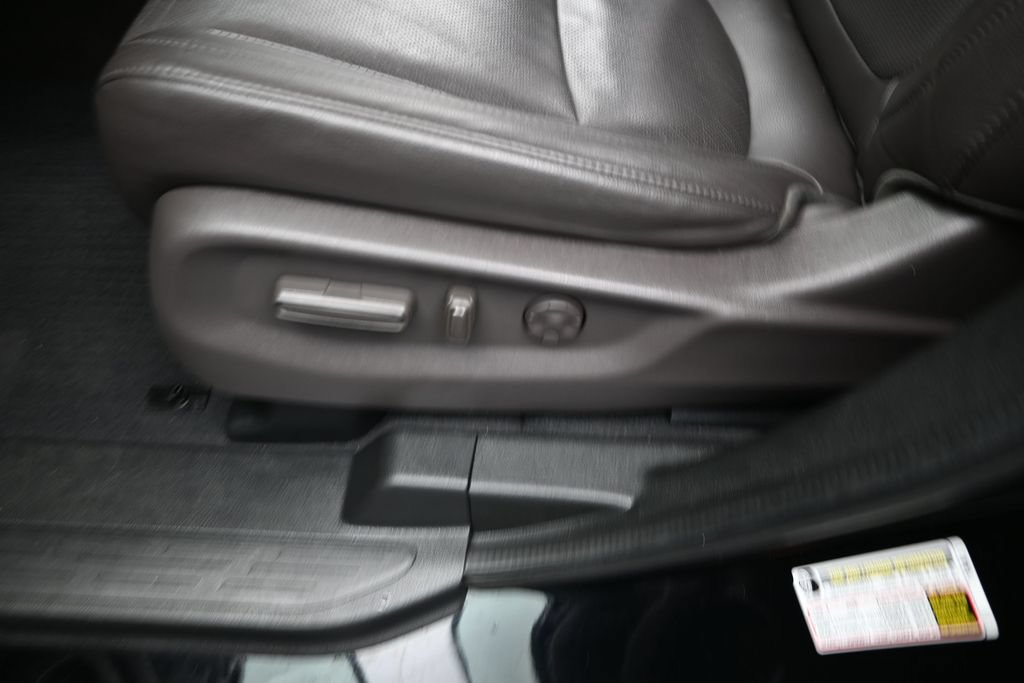 Used 2019 Honda Odyssey Elite image 13