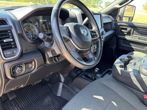 Used 2023 RAM 3500 Tradesman AWD/4WD image 12