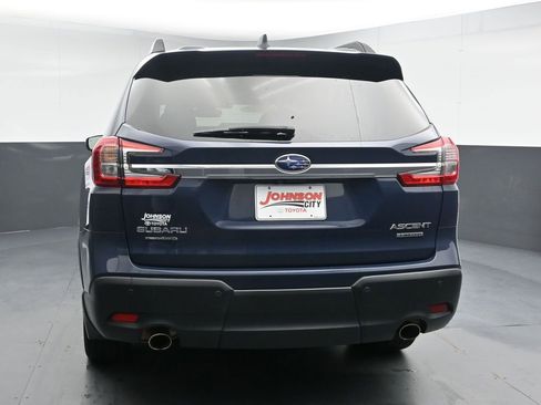 Used 2023 Subaru Ascent Limited w/ Technology Package AWD/4WD image 7