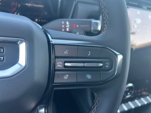 New 2026 GMC Terrain AT4 w/ Convenience Package III image 25