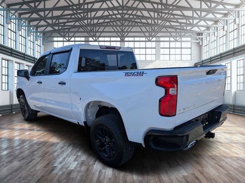 Used 2024 Chevrolet Silverado 1500 LT Trail Boss w/ Convenience Package II AWD/4WD image 6