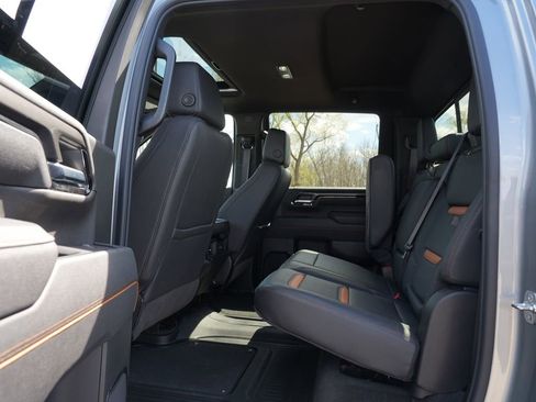 Used 2026 GMC Sierra 2500 AT4 w/ AT4 Premium Plus Package AWD/4WD image 19