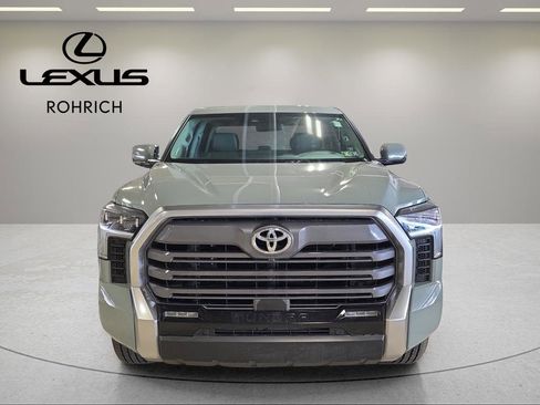 Used 2024 Toyota Tundra Limited image 2
