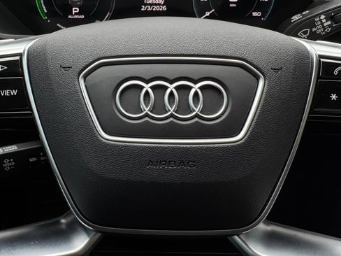 Used 2019 Audi e-tron Premium Plus image 56