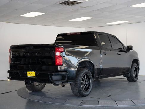 Used 2021 Chevrolet Silverado 1500 Custom w/ Safety Confidence Package AWD/4WD image 7