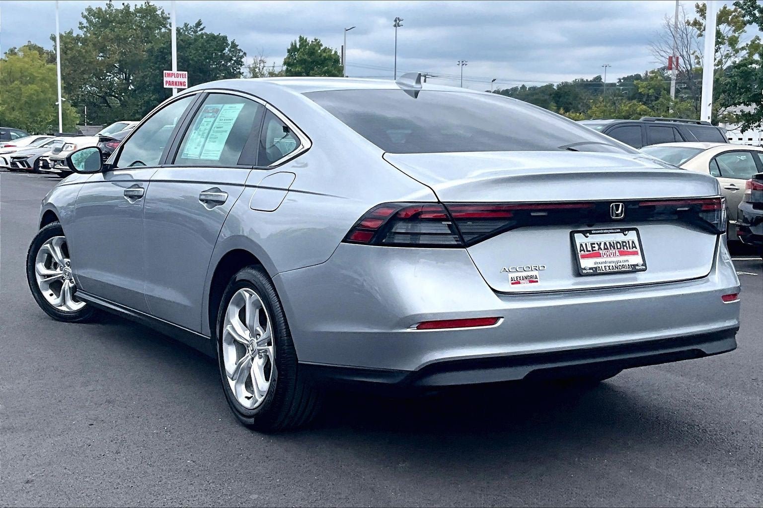 Used 2024 Honda Accord LX image 10