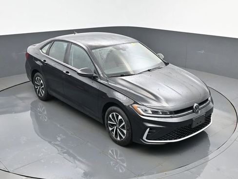 Used 2025 Volkswagen Jetta S FWD image 18