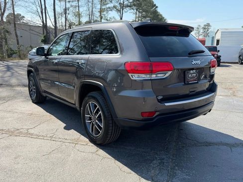 Used 2019 Jeep Grand Cherokee Limited image 9