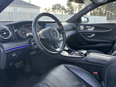 Used 2017 Mercedes-Benz E 300 4MATIC image 16