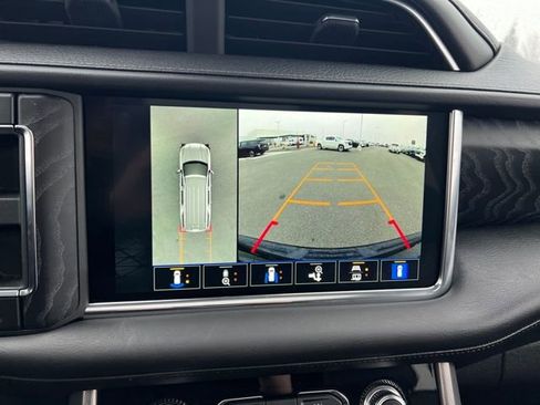 Certified 2024 GMC Yukon XL Denali image 20