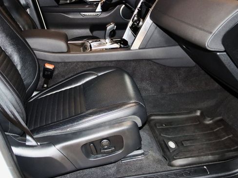 Used 2020 Land Rover Discovery Sport S image 53