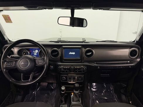 Used 2023 Jeep Wrangler Sport S image 19