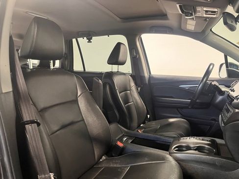 Used 2022 Honda Pilot Special Edition image 9