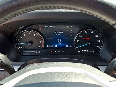 Used 2023 Ford Explorer XLT AWD/4WD image 21