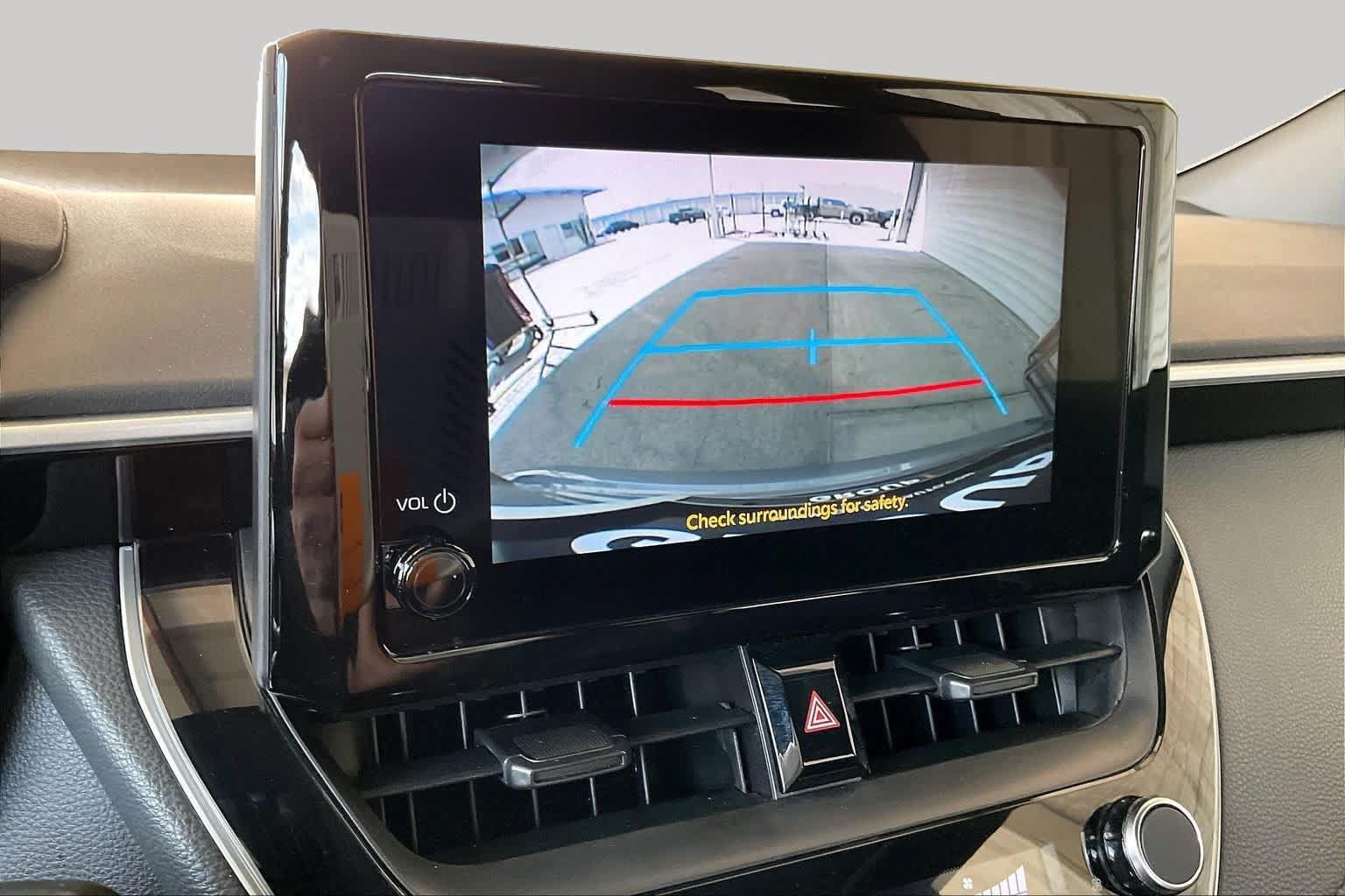 Used 2025 Toyota Corolla SE FWD image 27
