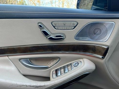 Used 2015 Mercedes-Benz S 550 Sedan image 37