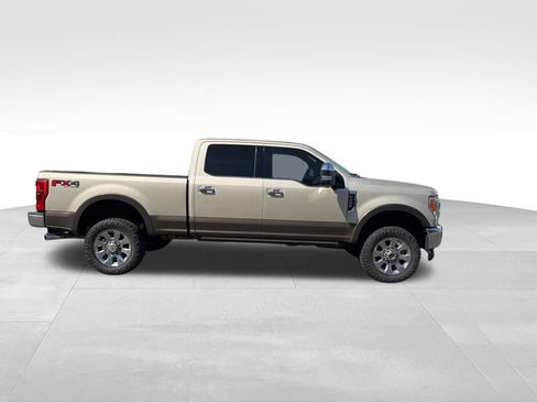 Used 2017 Ford F250 King Ranch w/ King Ranch Ultimate Package AWD/4WD image 6