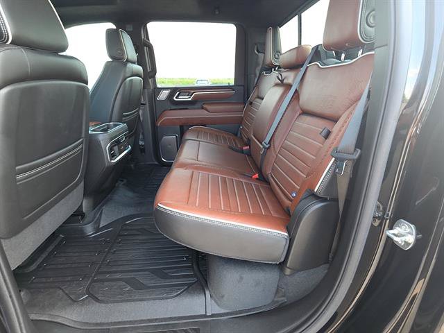 Used 2025 GMC Sierra 2500 Denali Ultimate AWD/4WD image 22