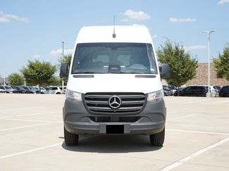 Used 2025 Mercedes-Benz Sprinter 2500 video 2