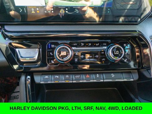 Used 2024 GMC Sierra 1500 AT4 w/ Technology Package image 30