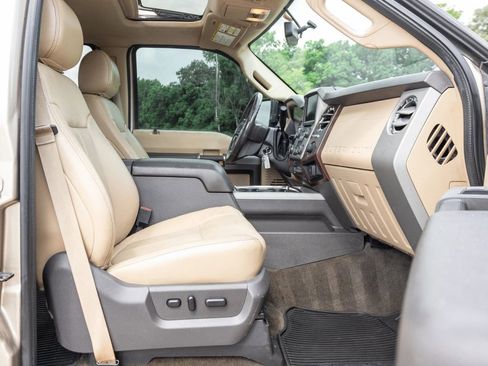 Used 2014 Ford F350 Lariat w/ Lariat Ultimate Package image 18