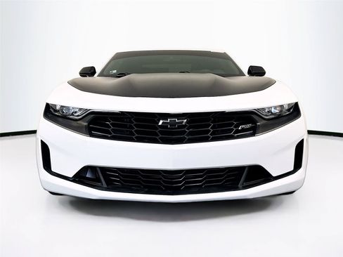 Used 2021 Chevrolet Camaro LT w/ 1LE Track Performance Package RWD image 19