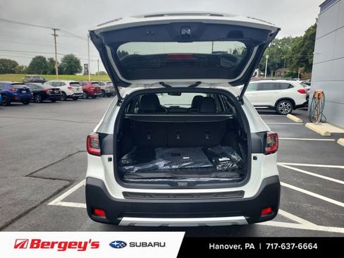 New 2025 Subaru Outback Limited image 11