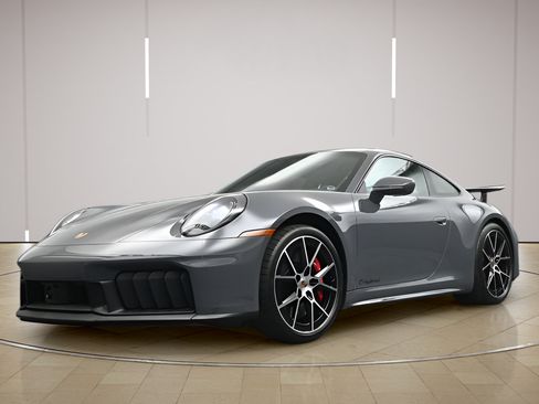 Certified 2026 Porsche 911 Carrera GTS RWD image 32