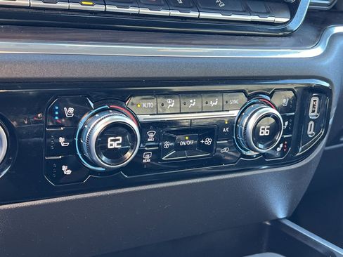 Used 2023 GMC Sierra 1500 SLT w/ SLT Premium Package image 19