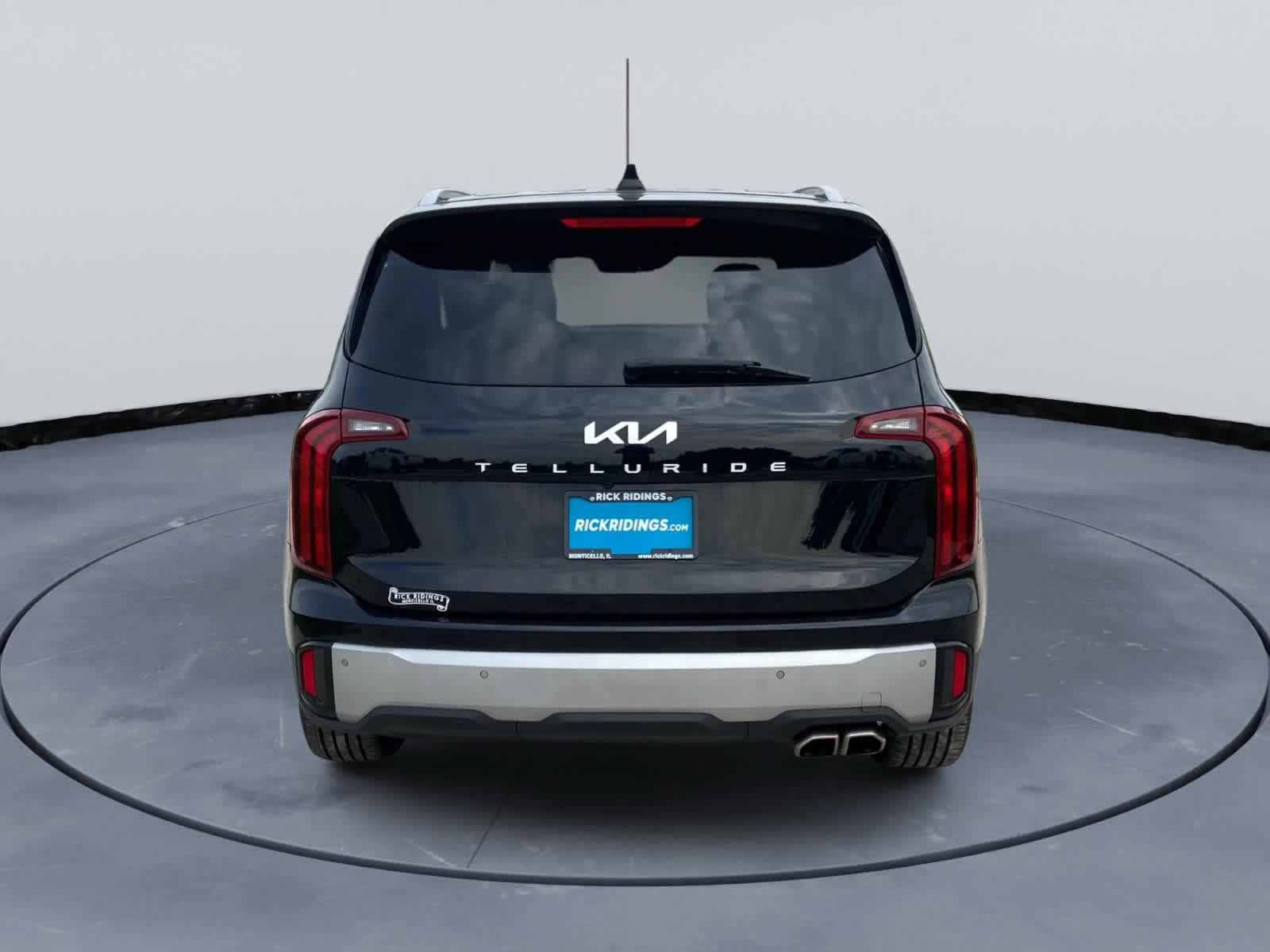 Used 2024 Kia Telluride S FWD image 6