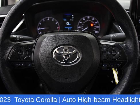 Used 2023 Toyota Corolla LE image 11