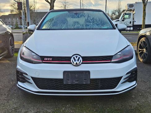Used 2019 Volkswagen GTI SE image 5