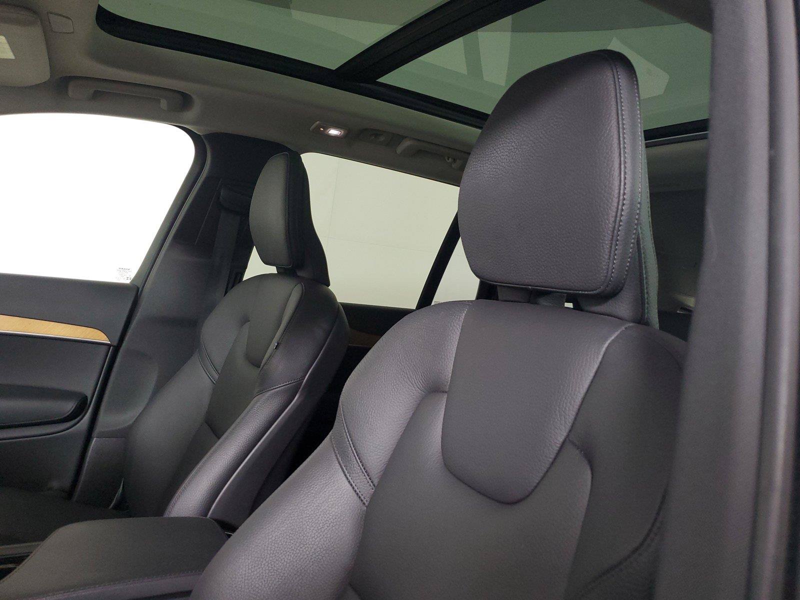 Certified 2024 Volvo XC90 T8 Core w/ Protection Package Premier AWD/4WD image 23
