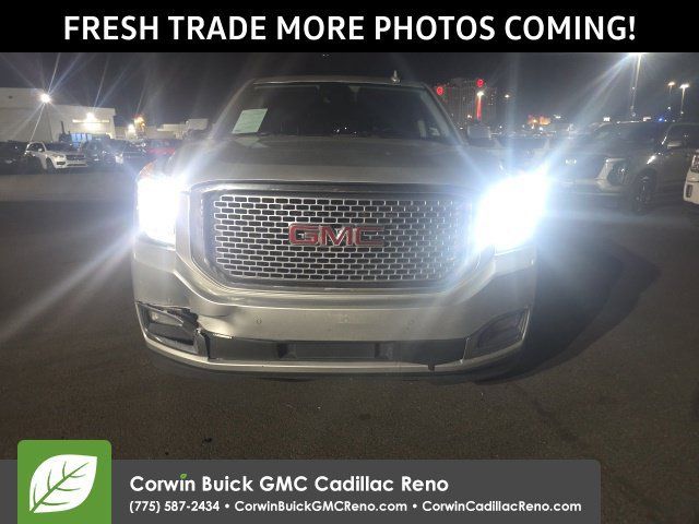 Used 2016 GMC Yukon XL Denali AWD/4WD image 9