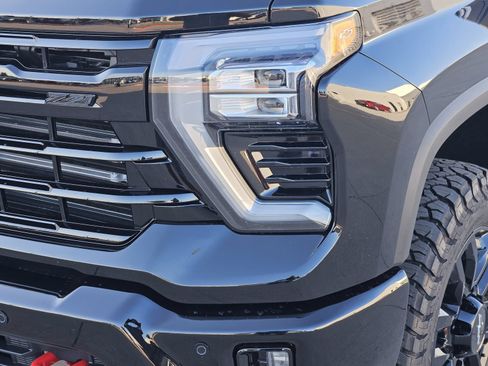 New 2026 Chevrolet Silverado 2500 LTZ w/ LTZ Plus Package AWD/4WD image 10