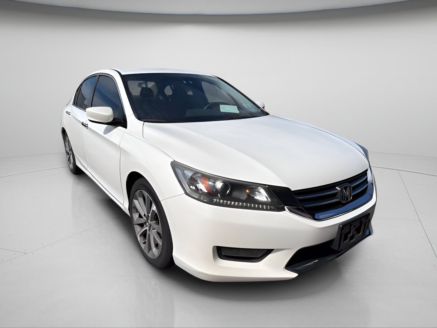 Used 2015 Honda Accord Sport image 5