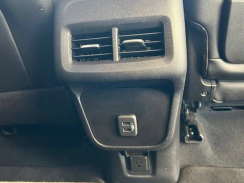 Used 2018 GMC Terrain Denali w/ Advanced Safety Package FWD image 30