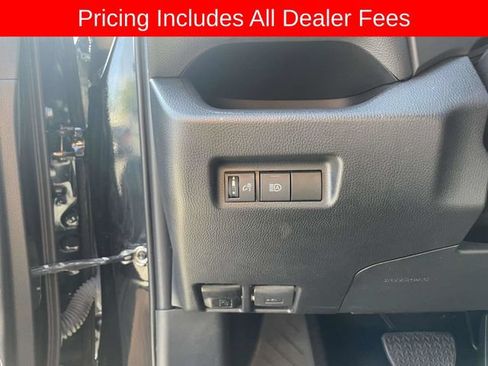 Used 2024 Toyota RAV4 XLE AWD/4WD image 22