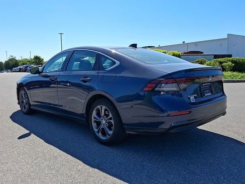 Used 2024 Honda Accord EX image 4