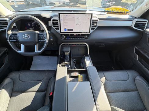 Used 2023 Toyota Sequoia Limited image 11