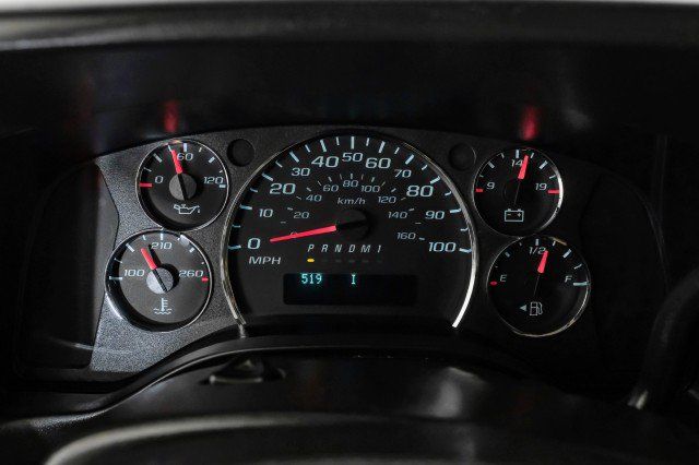 Used 2023 Chevrolet Express 2500 RWD image 18