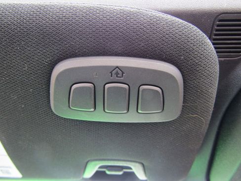 Used 2025 Ford Mustang GT Premium RWD image 37
