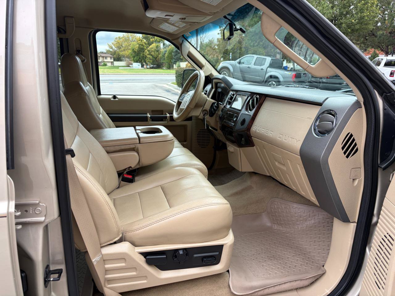 Used 2008 Ford F350 Lariat AWD/4WD image 7