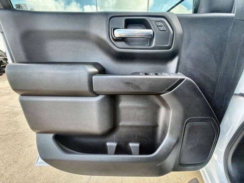 Used 2020 Chevrolet Silverado 1500 Custom w/ Custom Value Package RWD image 21