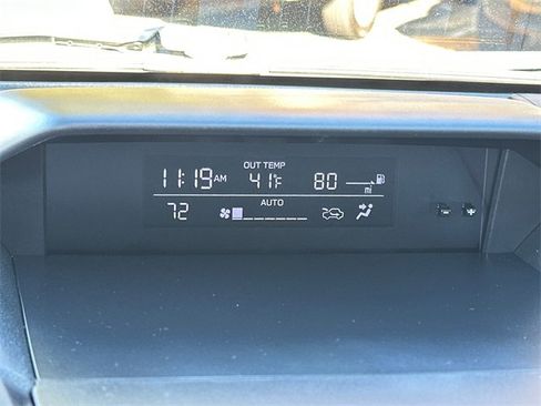 Used 2021 Subaru Crosstrek 2.0i Premium w/ Moonroof Package image 33